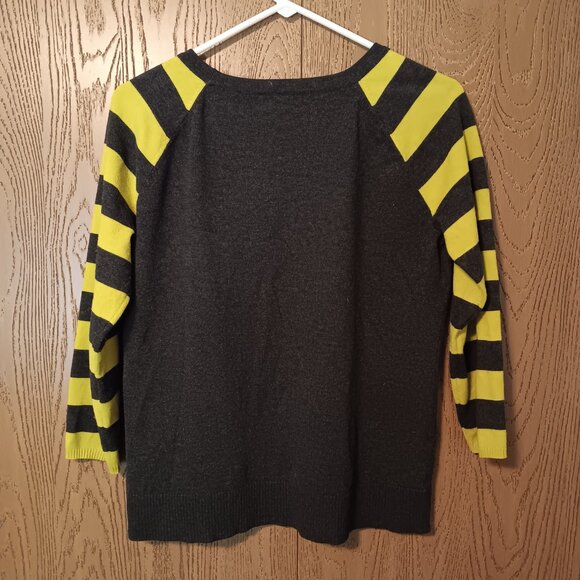 Cable & Gauge Sweater Size M - Picture 2 of 3